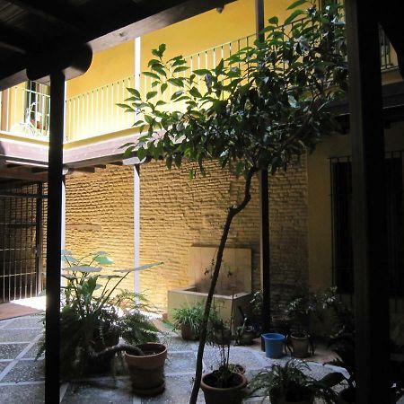 Apartamento céntrico Plaza del Salvador Siviglia Esterno foto