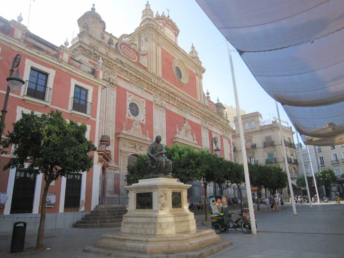 Apartamento céntrico Plaza del Salvador Siviglia Esterno foto